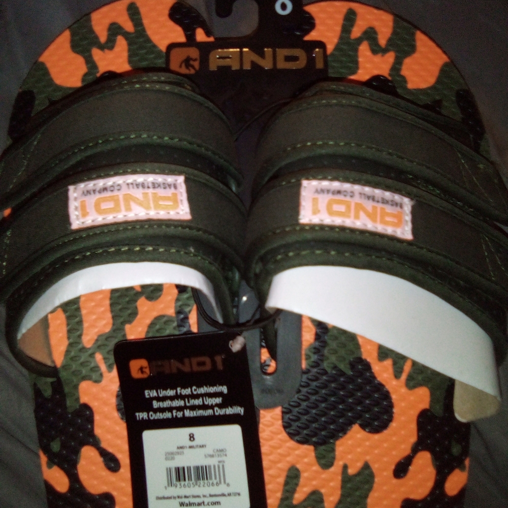 Men's NWTs And1 Dark Green & Orange Camo